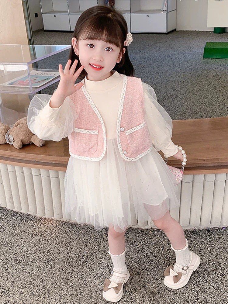 Chanel baby outlet outfit