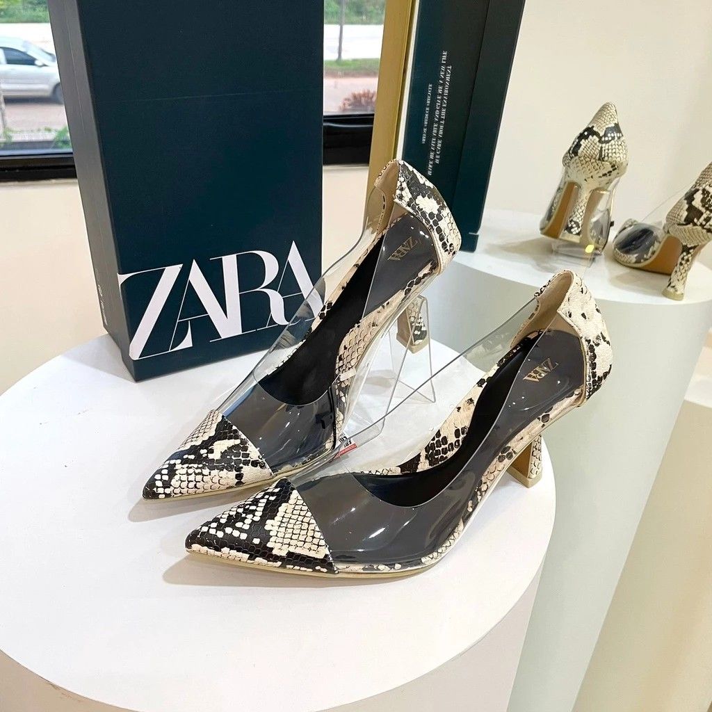 ON SALE )Sepatu ZARA Vinyl Animal Print High Heels Shoes Wanita - Main Image