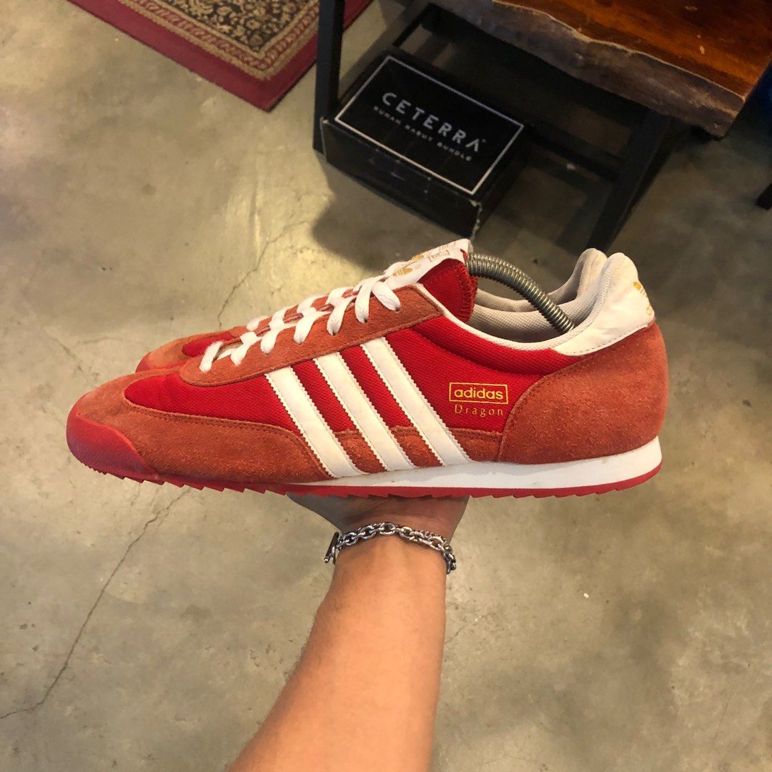 Adidas dragon