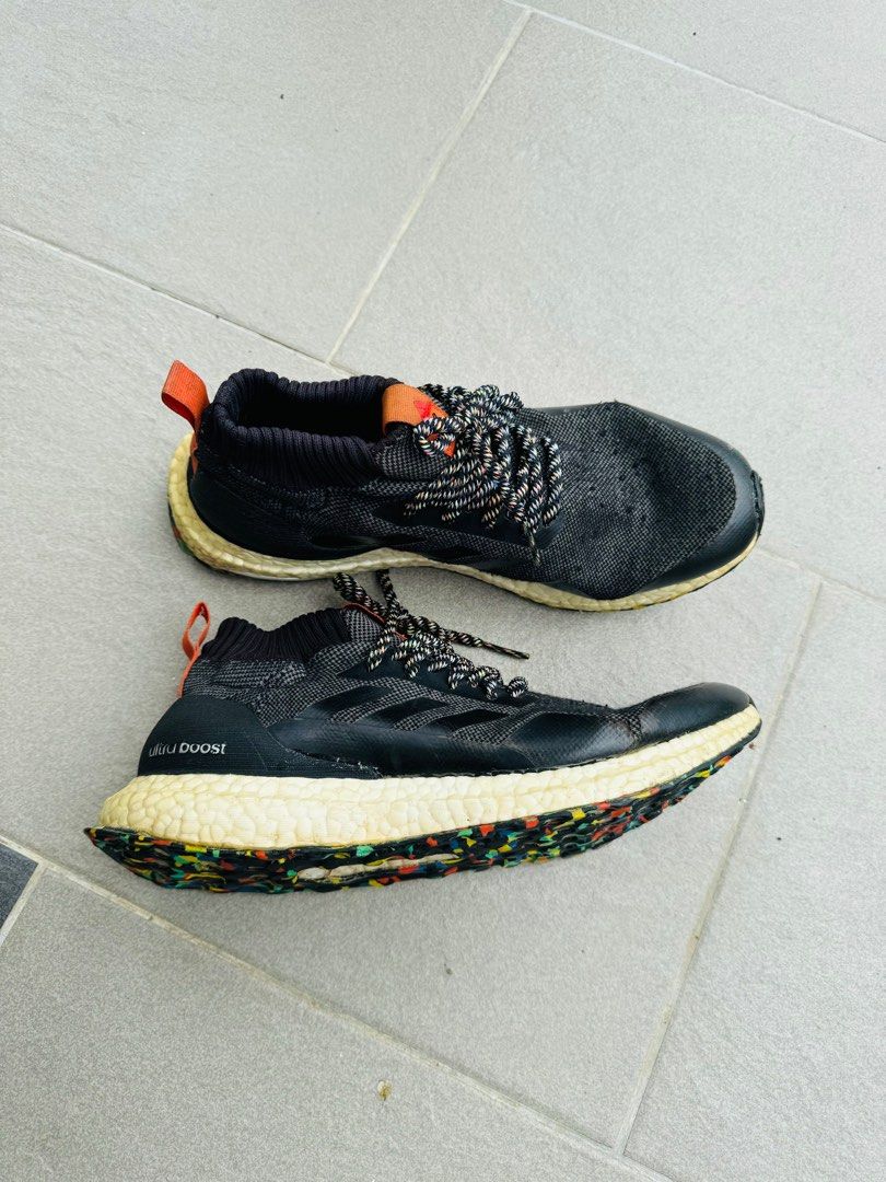 Ultra boost discount mid black multicolor