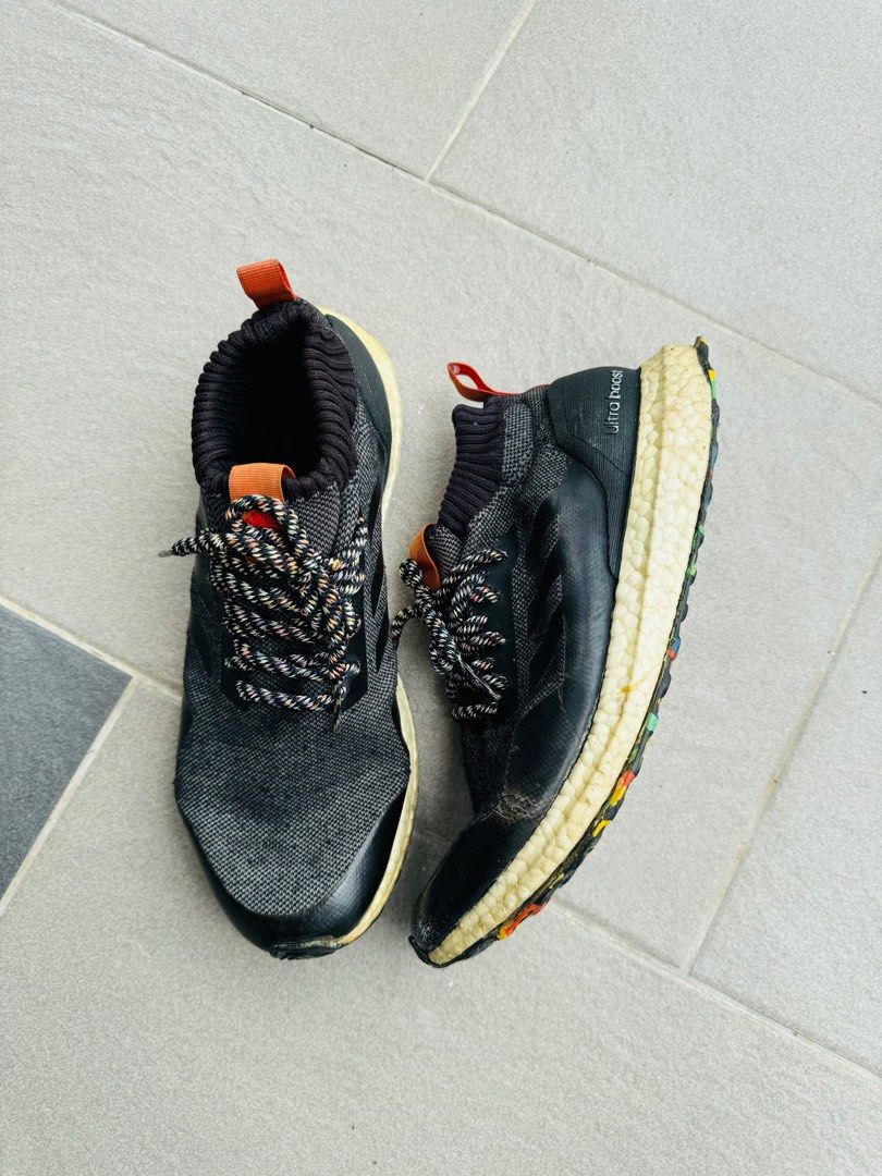 Ultra boost hotsell mid black multicolor
