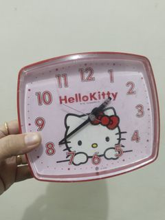 Affordable Hello Kitty Alarm Clock for only php 130 😍👌