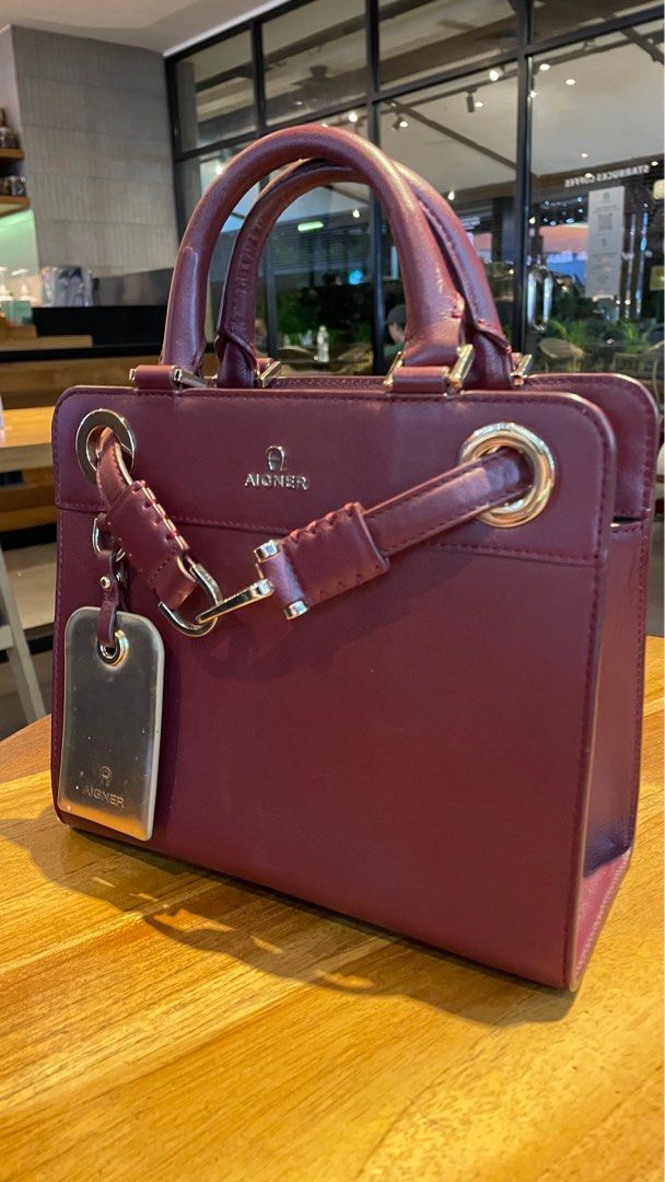 Aigner Cavallina Handbag Fesyen Wanita Tas Dompet di Carousell