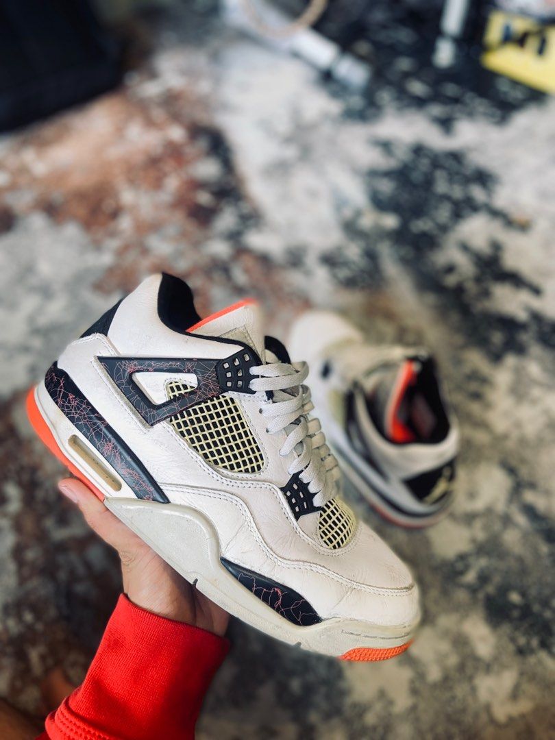 Retro shoes store for sale