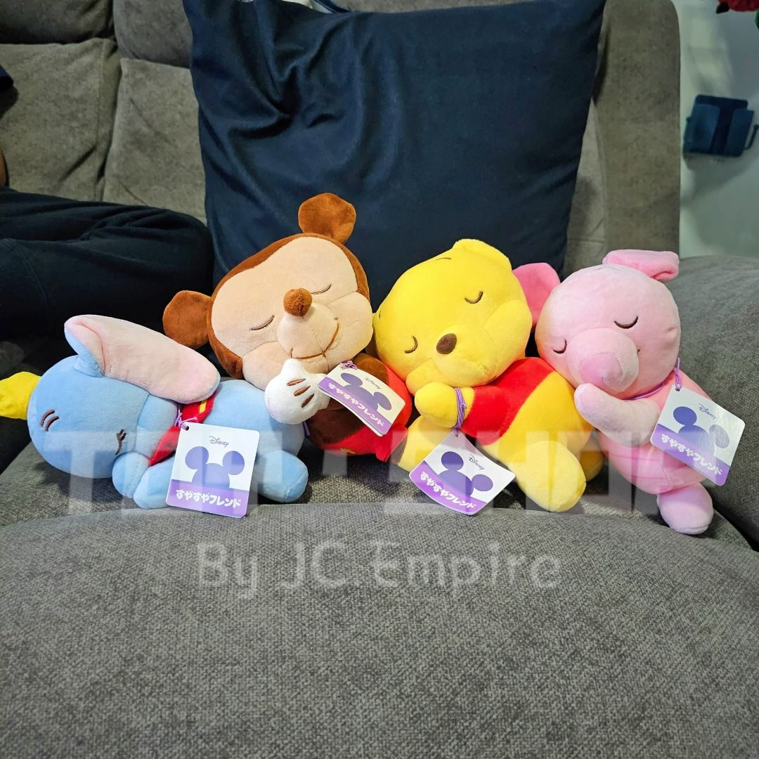 ALL FOR 15 NEW YEAR CHEAP SALE DISNEY SET 3 Hobbies Toys