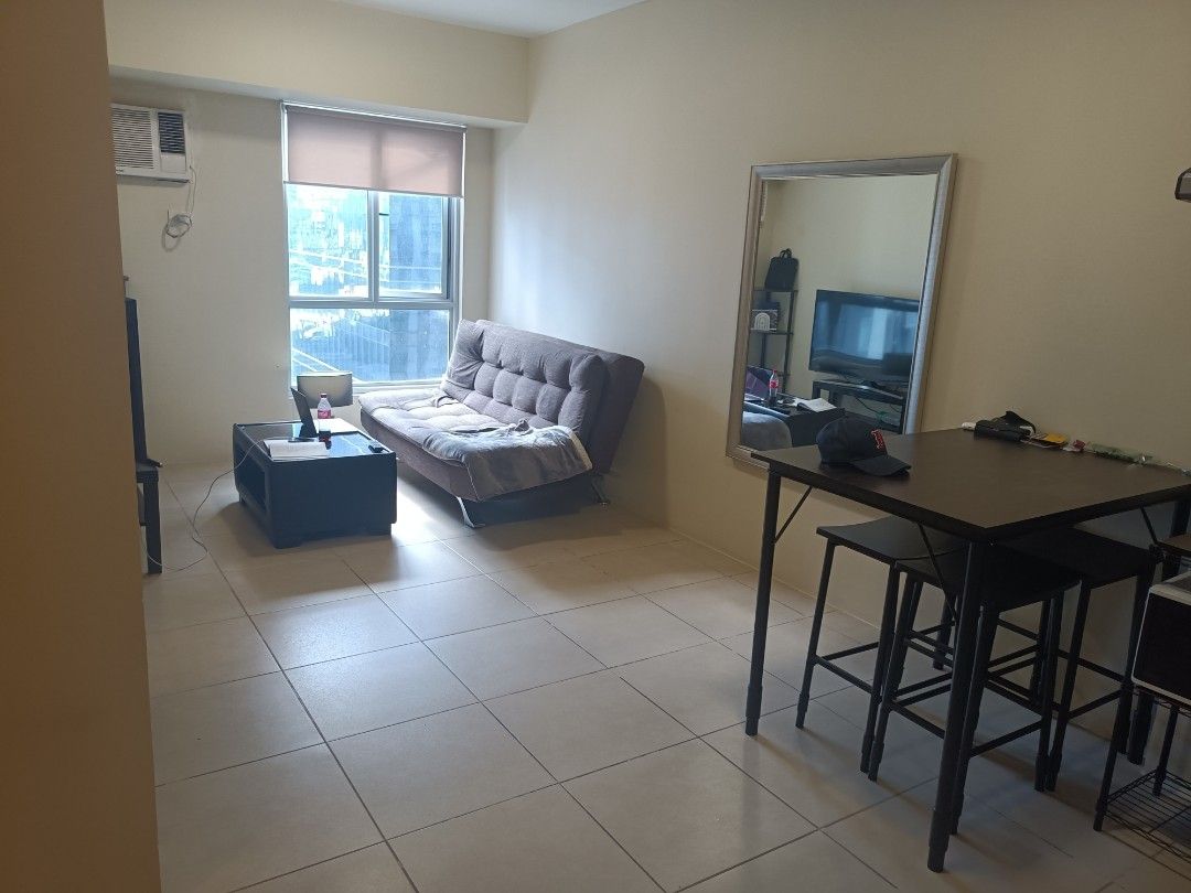 ALLIN 1 Bedroom Unit in BGC near St. lukes and Uptown Mall, Property