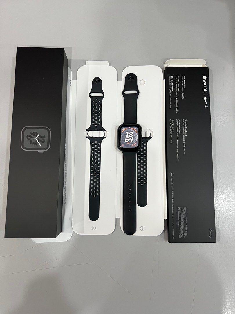 Apple Watch Series 4 Nike Mobile Phones Gadgets Wearables