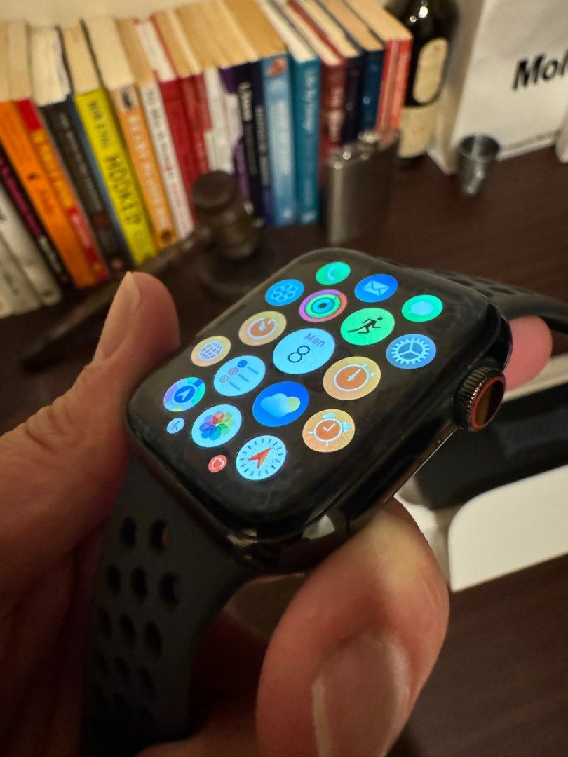 Apple watch series outlet olx