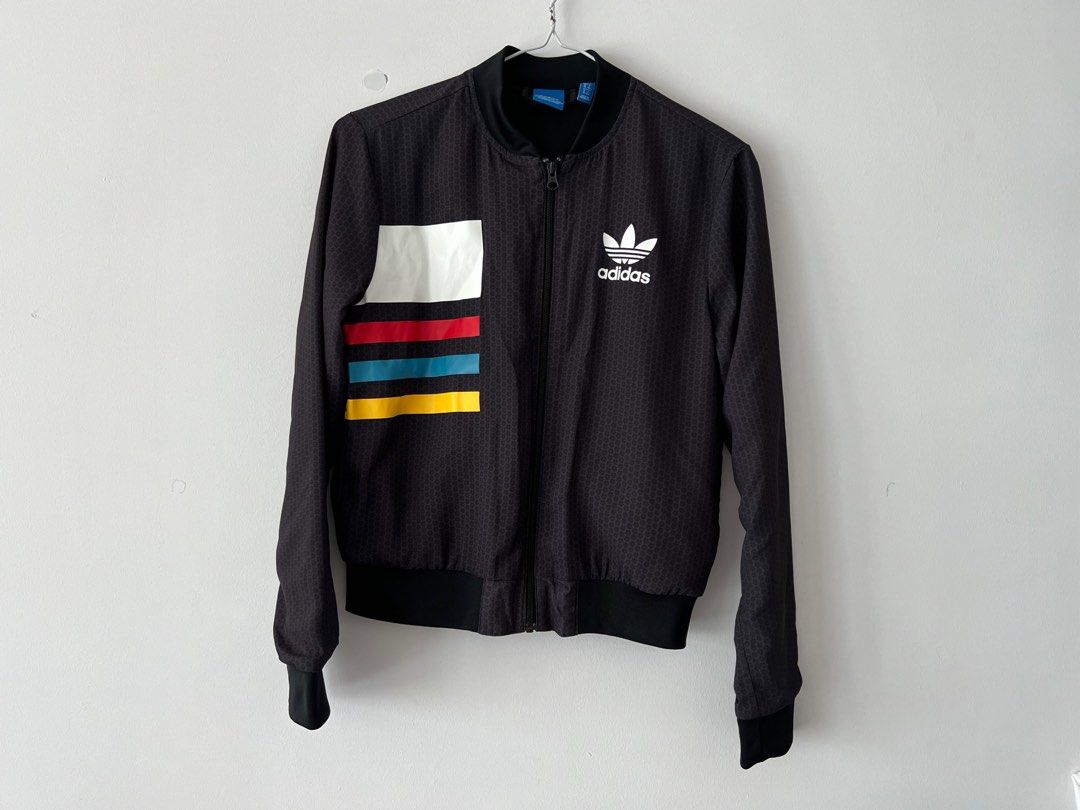 Adidas originals pullover top jacket