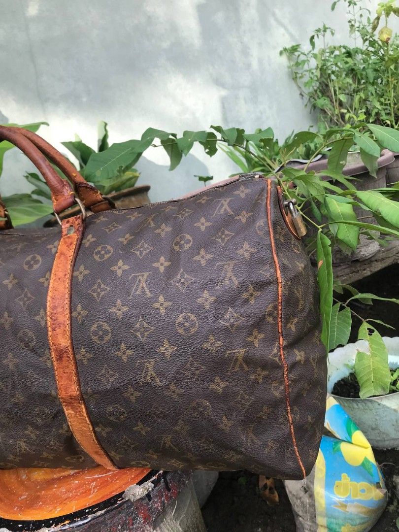 Authentic louis vuitton duffle bag on sale