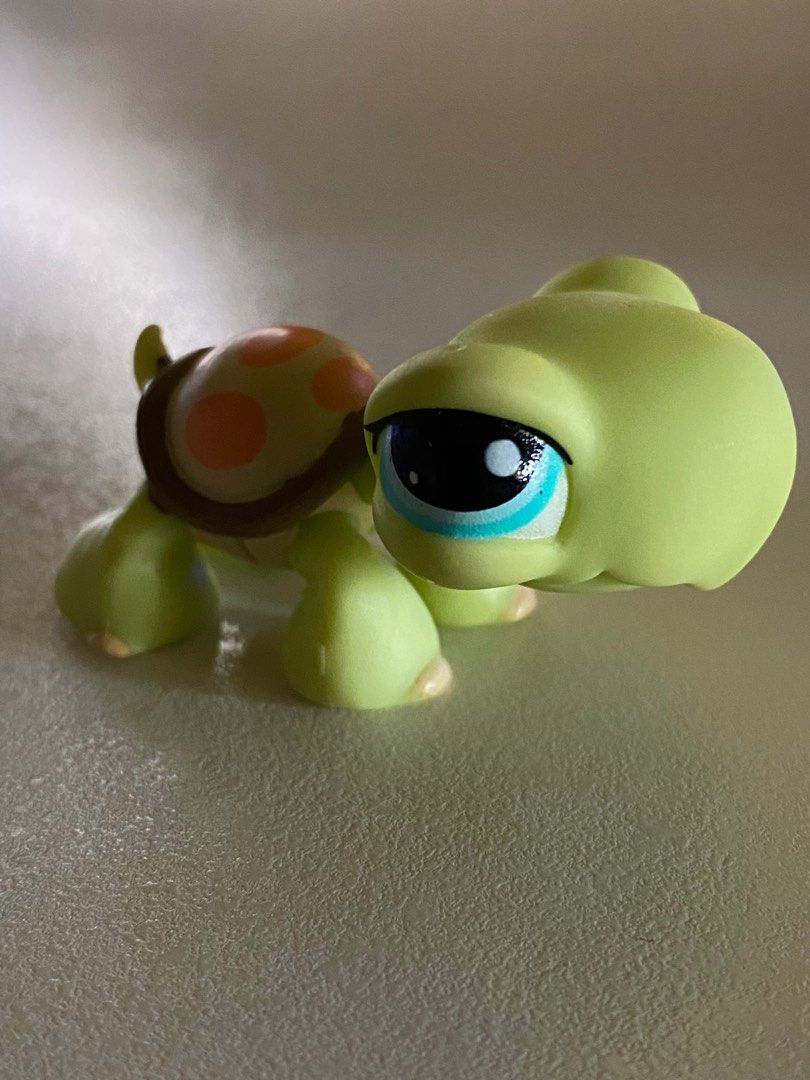 Authentic LPS Littlest Pet Shop Turtle, Hobbies & Toys, Toys & Games on