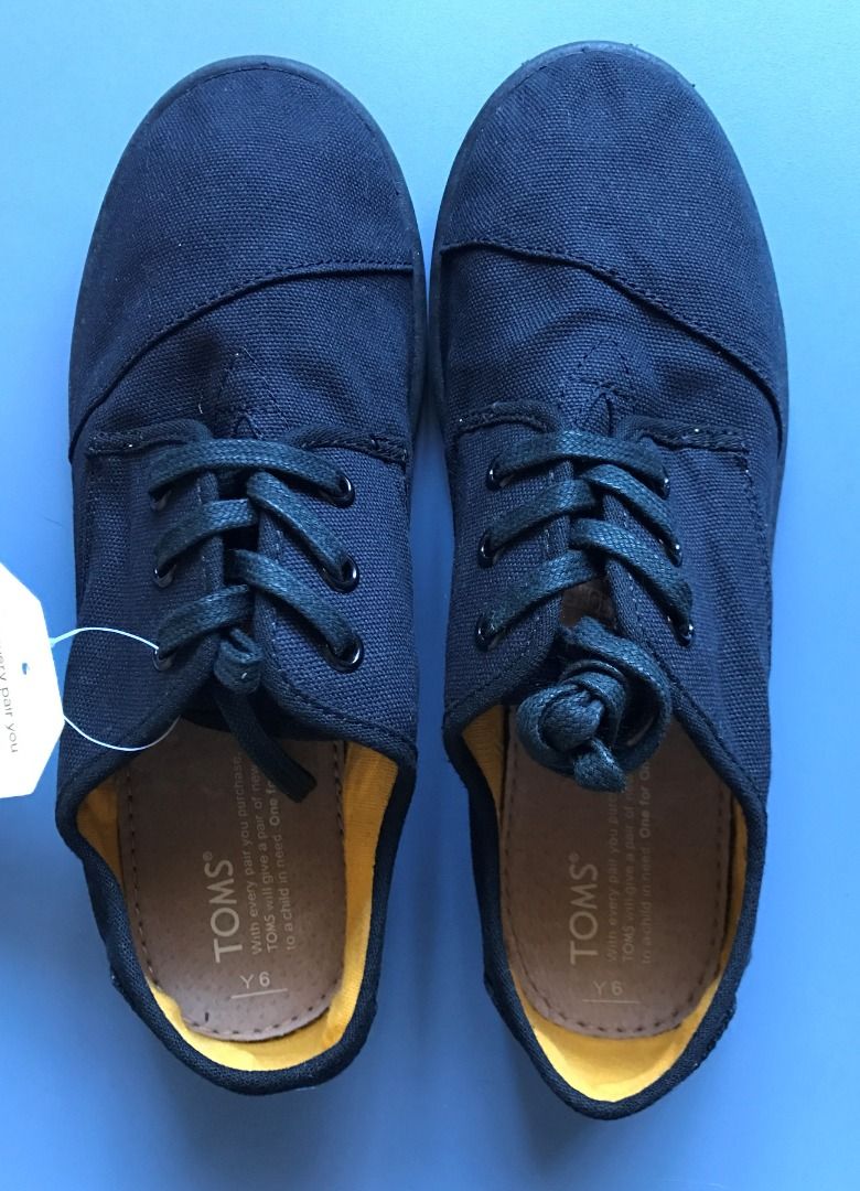 Youth size 6 deals shoes to men's