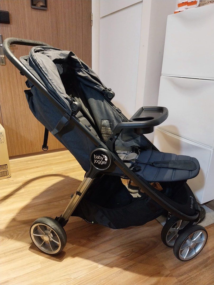 Baby Jogger City Mini 2 stroller black snack tray