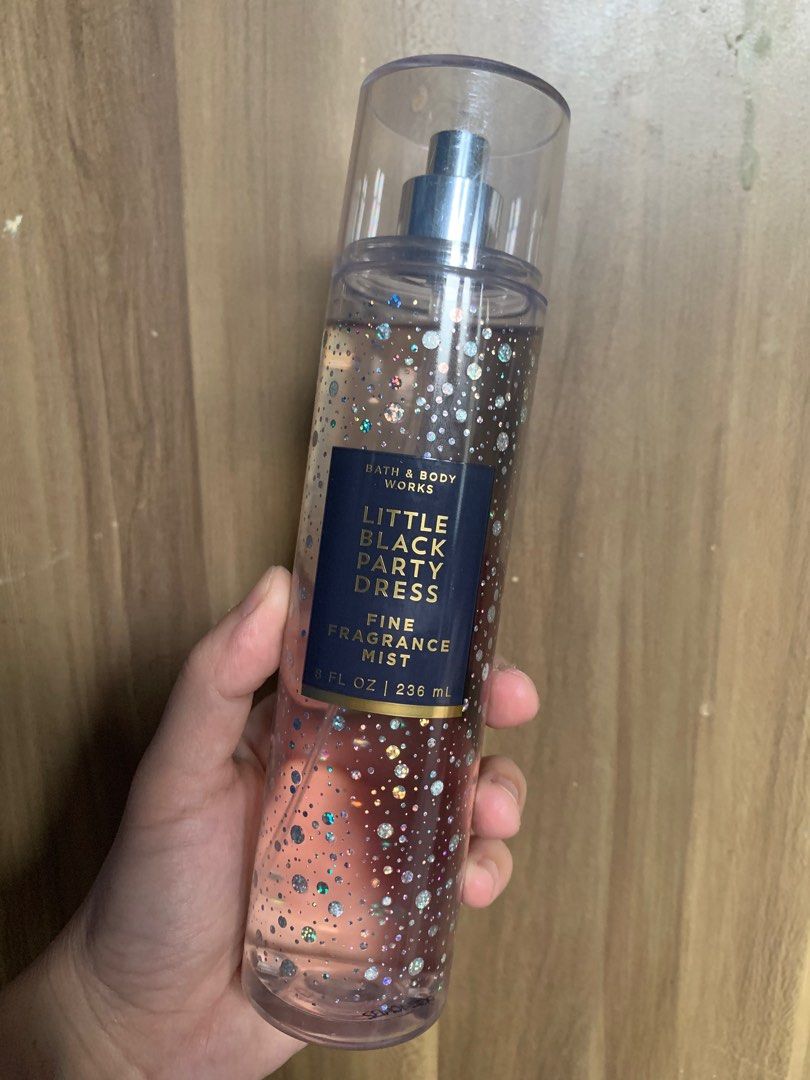 Bath & body works (Category: Fragrance & Deodorants) located in Muntinlupa City. Submitted by djsvc (Listing ID 1277709823, Image 1). Description: Brandnew Picture may vary due to lighting. Mine mines SOLD. No cancellation. No rush shipping & order. NO RETURN, NO EXCHANGE. Payment first policy. MODE OF PAYMENT: online transfer (Gcash) Shipping will be shouldered by the client/customer. (flash express, Gogoxpress, lalamove or grab) .