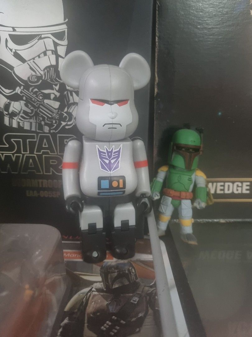 Bearbrick 200 top