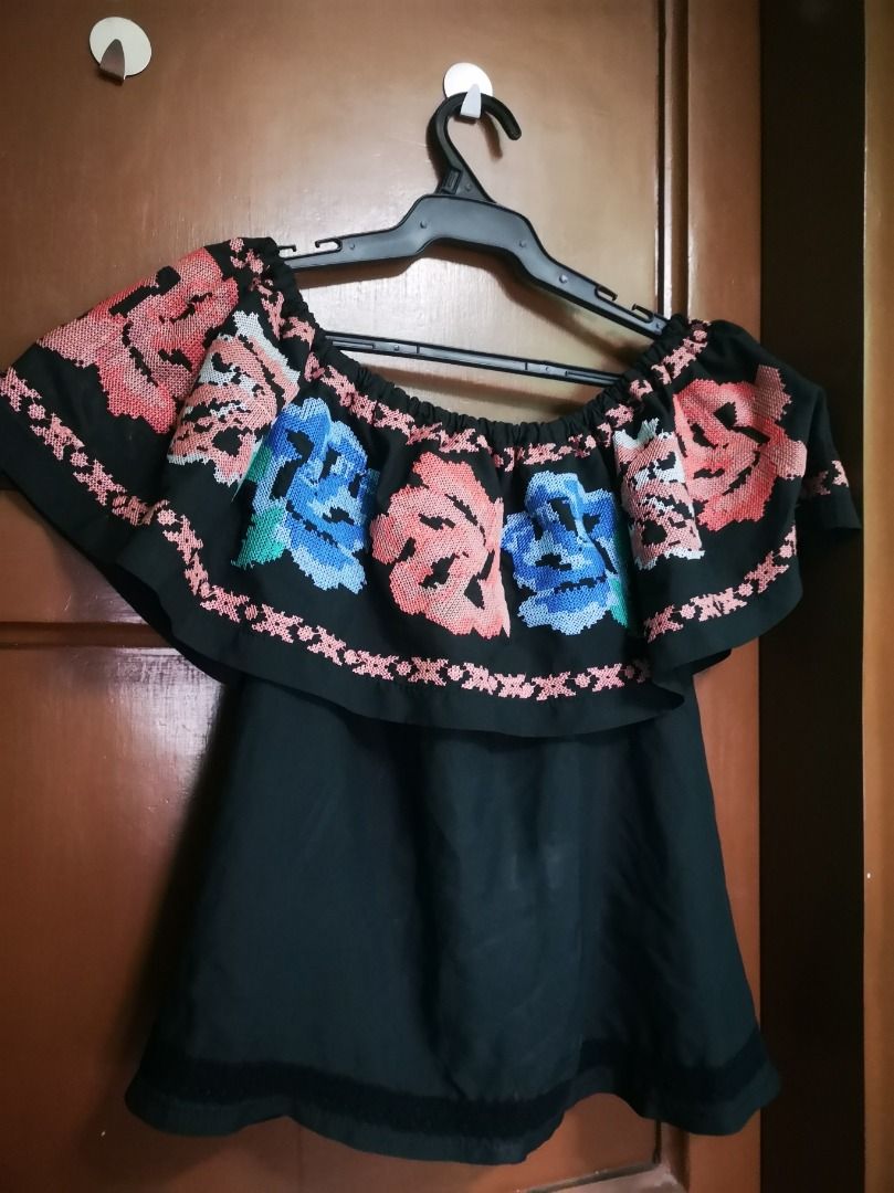 Beautiful Off-Shoulder Top with Delicate Embroidery (Category: Blouses) located in Quezon City. Submitted by rosey128 (Listing ID 1277667122, Image 3). Description: Hi, im selling this off-shoulder top for 200php Made from Korea brand, only wore it once for a Christmas party. Fits M-XL size .