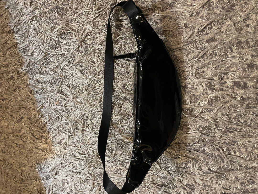 Bershka Fanny Pack unisex Men s Fashion Bags Belt bags
