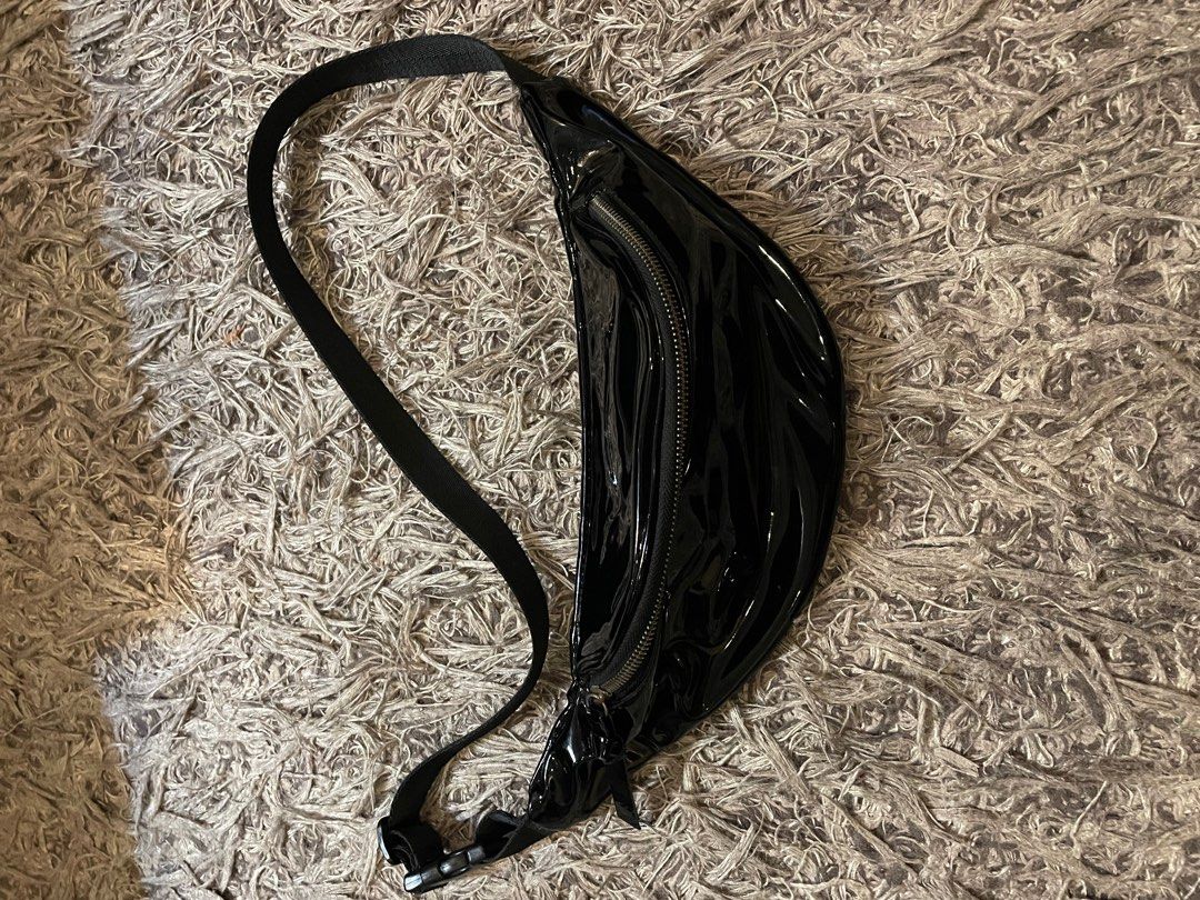 Bershka Fanny Pack unisex Men s Fashion Bags Belt bags