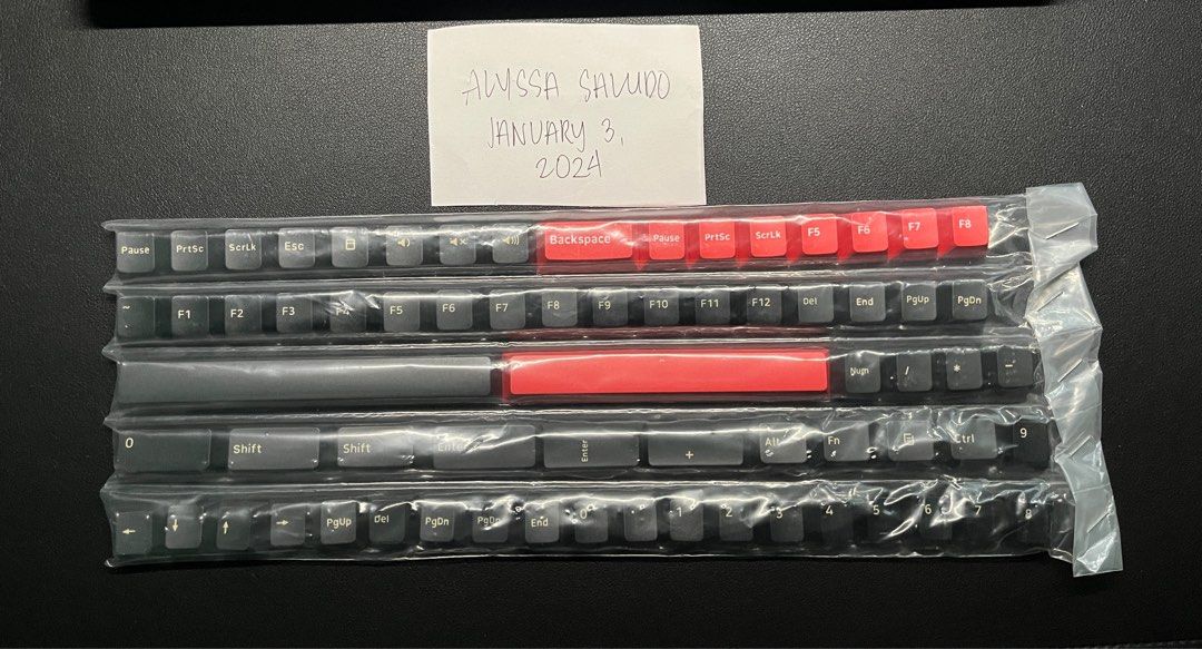 BLACK AND RED KEYCAPS (Category: Computer Keyboard) located in Las Pinas. Submitted by tofuuusisig (Listing ID 1277658071, Image 2). Description: - no issues - harvested from m71 - compatibility is buyer’s responsibility .