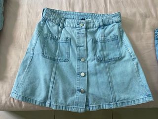 (Category: ) located in . Submitted by daph000 (Listing ID 1277652209, Image 1). Description: .