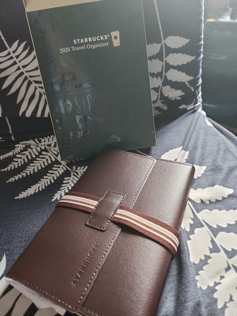 Bnew Starbucks organizer/planner (Category: Stationery & School Supplies) located in Caloocan City. Submitted by inbetweenluxe (Listing ID 1277679538, Image 1). Description: bnew with box (but opened) sb travel organizer 2020...comes in leather material...can change refill for the new year..