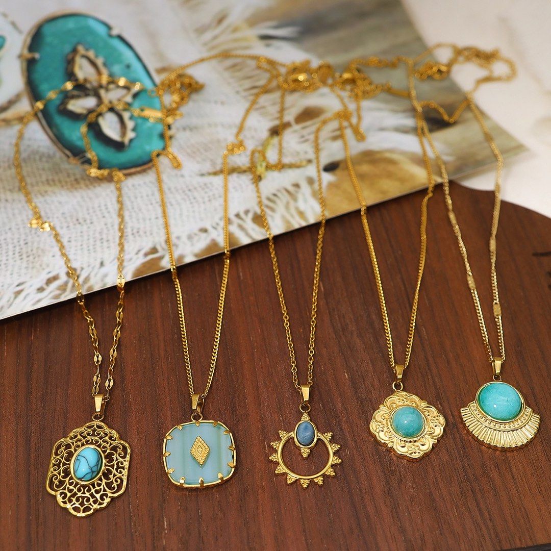New stone outlet necklace