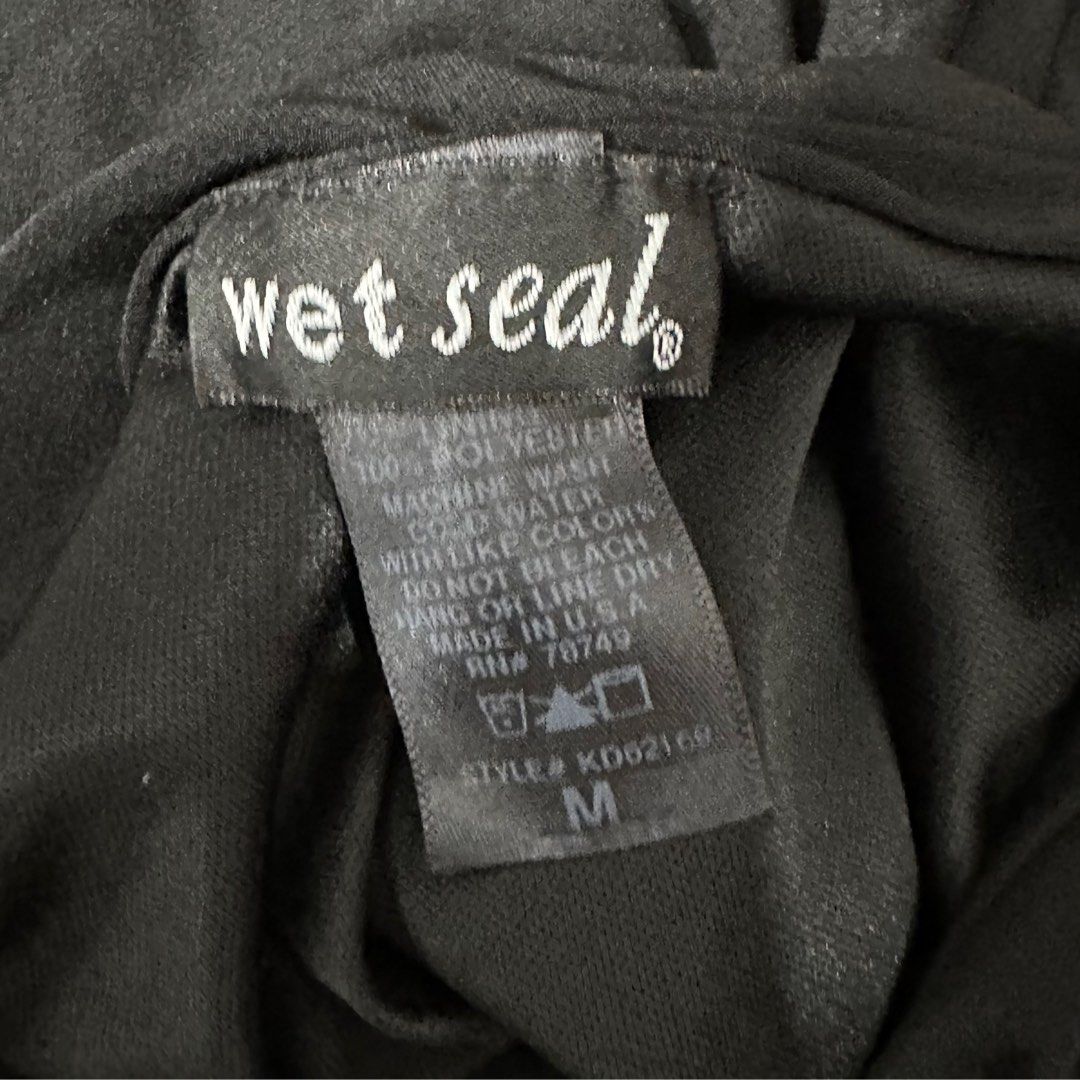 BRAND NEW WET SEAL bodycon black one shoulder sexy dress, Women's Fashion, Dresses & Sets, Dresses on Carousell BRAND NEW WET SEAL bodycon black one shoulder sexy dress, Women's Fashion, Dresses & Sets, Dresses on Carousell