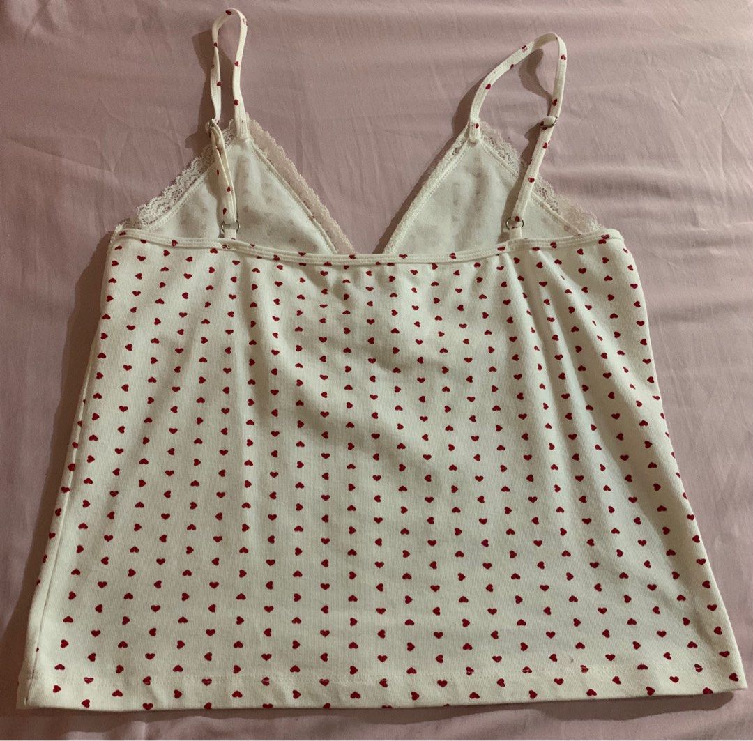 brandy melville hearts amara tank, Women's Fashion, Tops, Other Tops on  Carousell