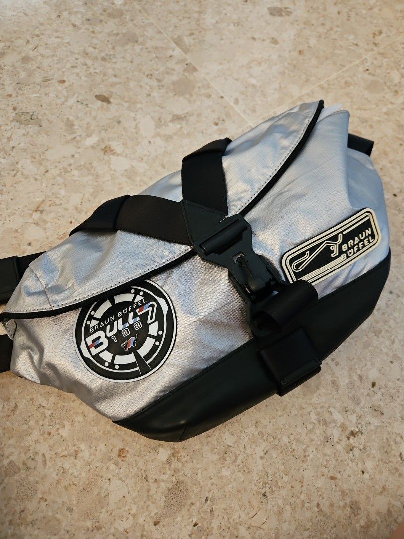 Waist bag deals braun buffel