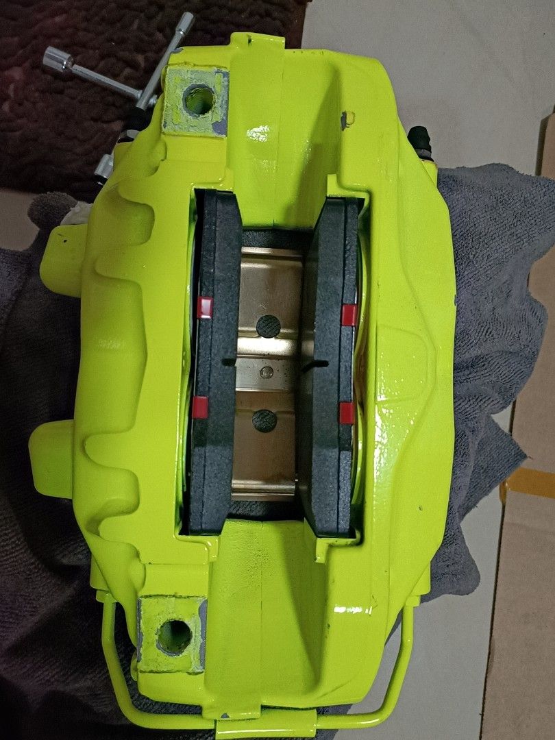 Brembo F50 Authentic caliper for toyota ,Alphard/ vellfile/Estima/Camry