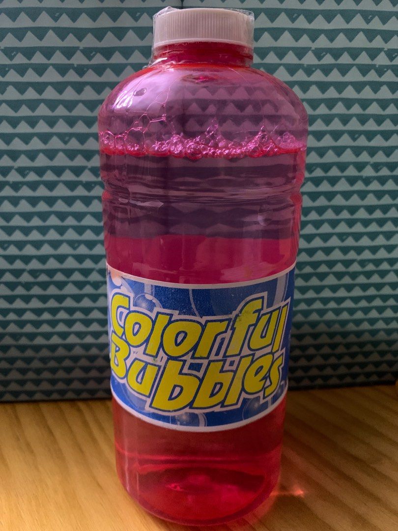 Bubble solution (Category: Occasions & Party Supplies) located in Singapore. Submitted by sylence2009 (Listing ID 1277829355, Image 1). Description: 1000ml bottle solution. Used about 20ml. Self collection only. Pick up from Nee soon camp area, north side, springleaf area. ==== NO MEET UP AT MRT station ====.