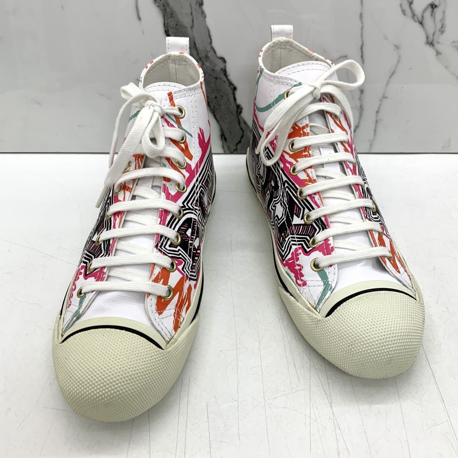 Burberry graffiti shoes hot sale