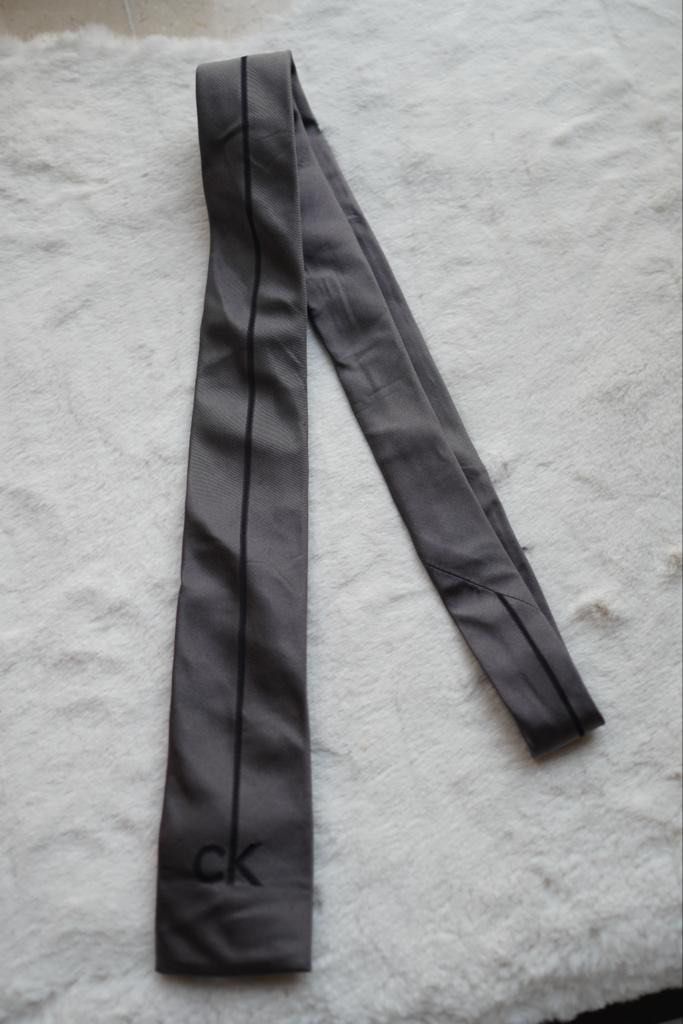 Calvin Klein skinny tie Carousell
