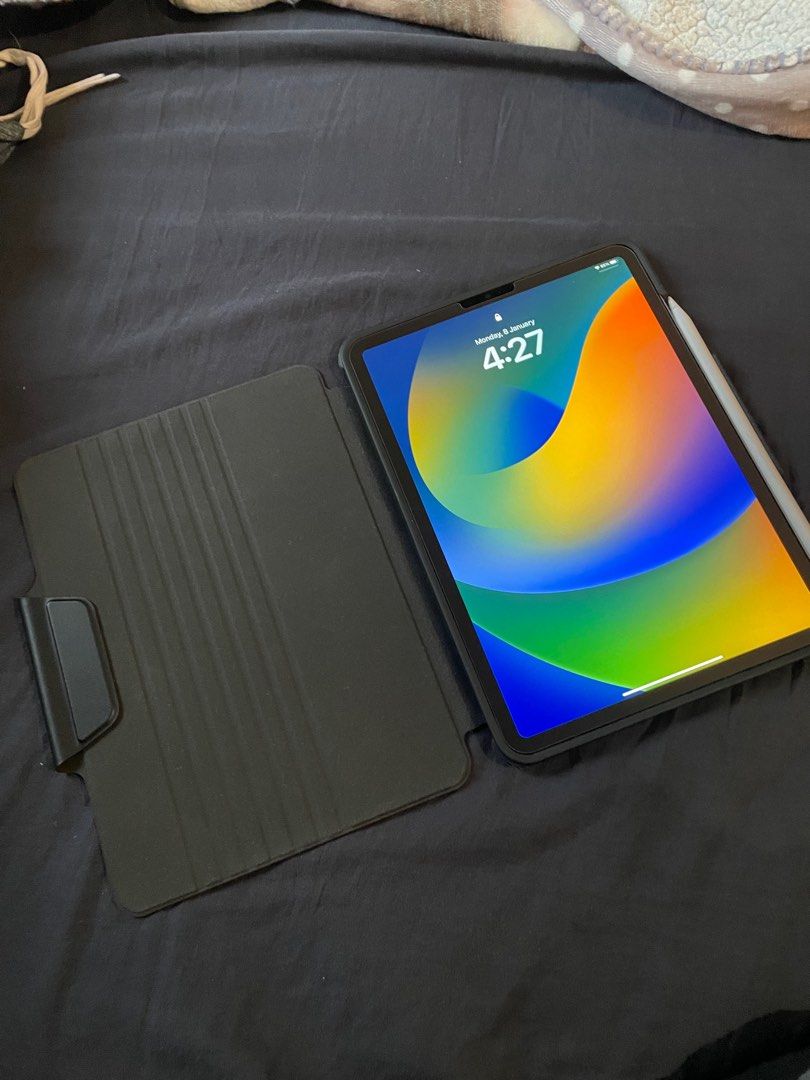 Casetify iPad Pro case 11 inch, Mobile Phones & Gadgets, Mobile & Gadget Accessories, Cases