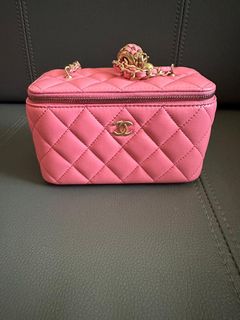 （分類：）位於 。 由 catluxury 提交（商品編號 1277704008，圖片 1）。簡介： 。