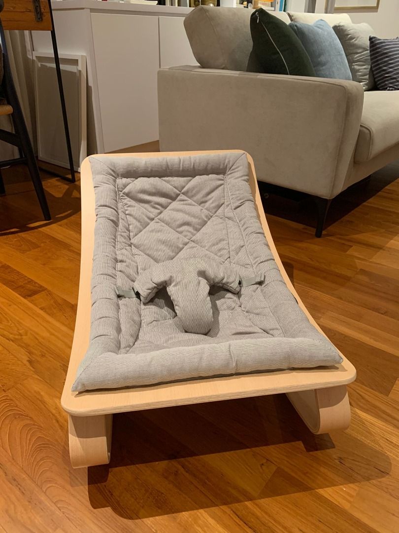 Charlie Crane Levo Baby Rocker Beech wood Sweet Grey Babies