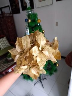 Christmas Decor Flowers - Gold