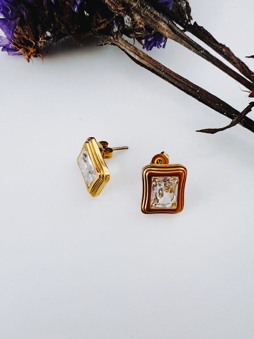 Mens gold hot sale square earrings