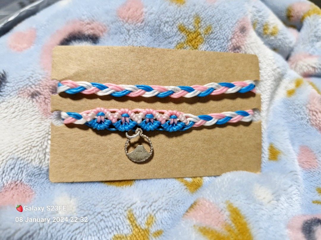 Friendship top bracelet choker