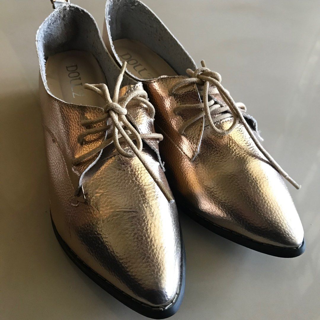 Women's gold hotsell oxford shoes