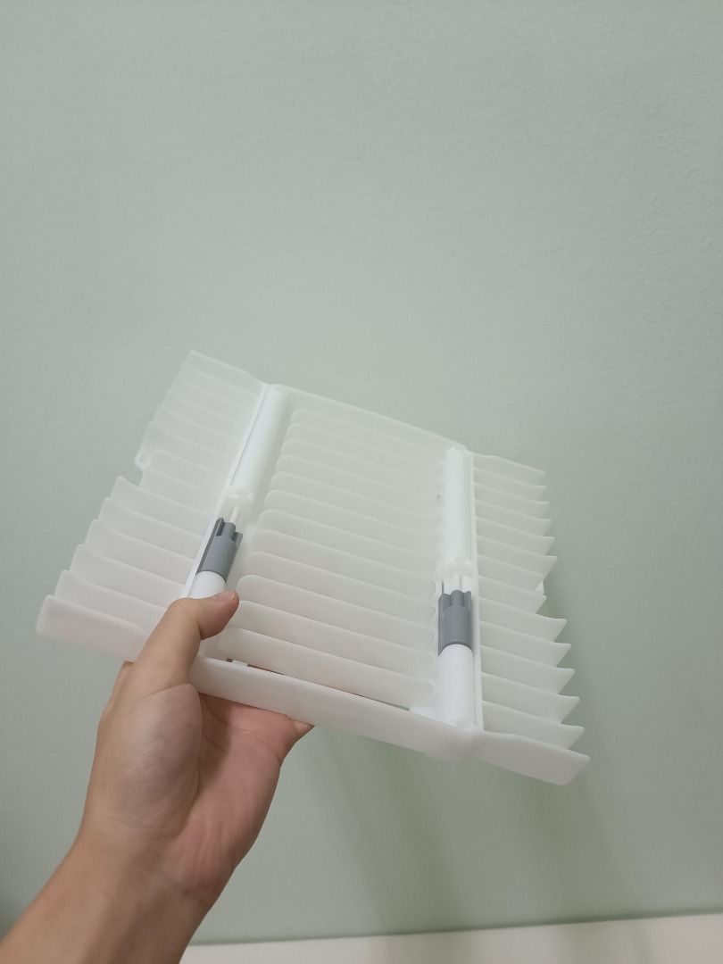 Daiso Dish Plate Rack, Furniture & Home Living, Kitchenware & Tableware