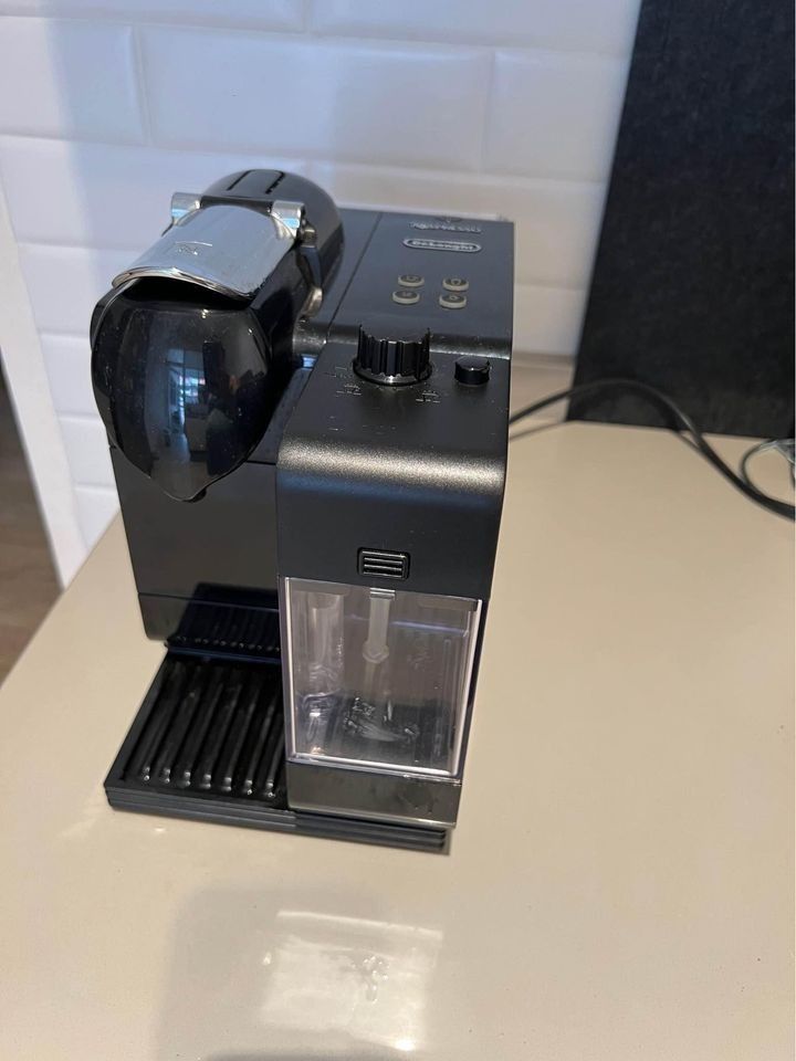 Nespresso built in shop frother
