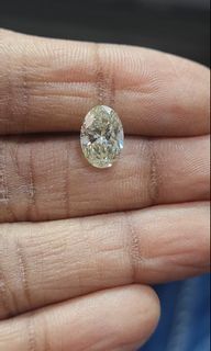diamond loose stone Oval 2.04 M VS1 GIA
Excellent fire and lustre
Nice make and model
10mm+ length . Ratio of 1.44