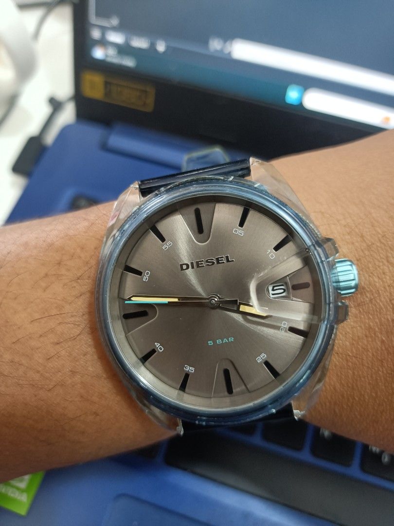 Diesel DZ1868 Grey Case Silicone Blue Strap Men s Fashion