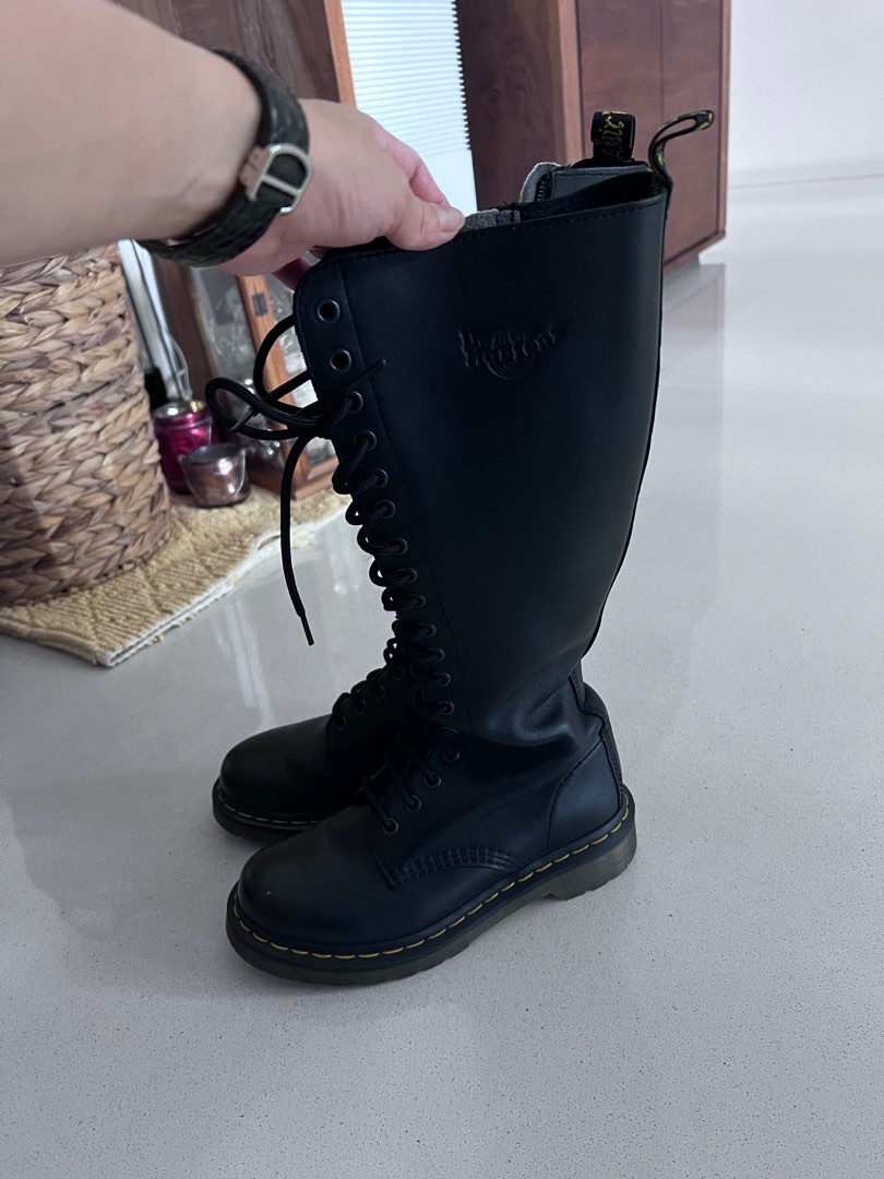 Dr marten 1b60 on sale