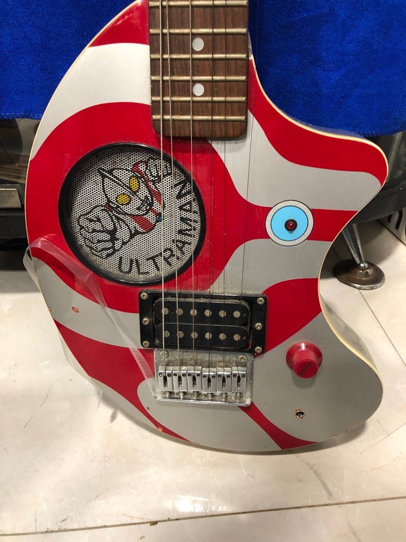 123様> FERNANDES ZO-3 UBB ULTRAMAN ウルトラマン ☆Fernandes☆ZO-3 UBB ULTRAMAN ZO ウルトラマン アンプ内蔵ミニ