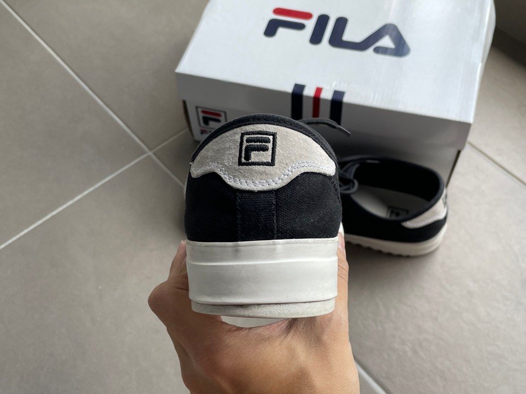 Fila women's deals canvas shoes