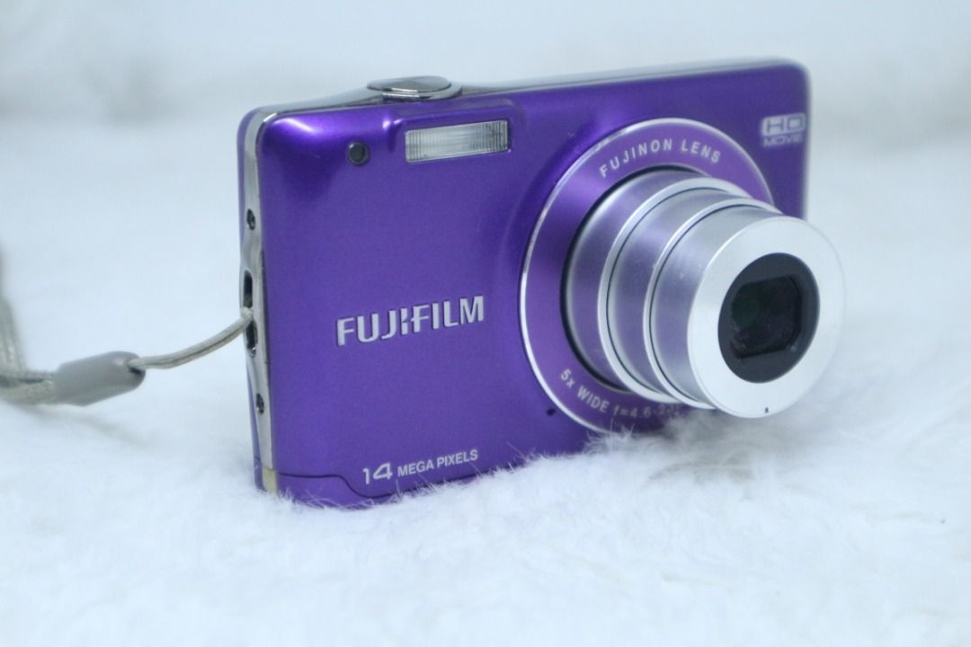 fujifilm jx500 ccd sensor 14 megapixel (Category: Cameras) located in Manila. Submitted by ultimogizmos (Listing ID 1277760478, Image 3). Description: fujifilm jx ccd sensor 14 megapixel 14.1-megapixel 1/2.3" CCD image sensor Captures high-resolution images up to 4288 x 3216 pixels. 5x optical/7.2x digital/36x total zoom Through a Fujinon zoom lens for precise zooming and accuracy. 2.7" color TFT-LCD monitor With 230K pixels. High ISO sensitivity