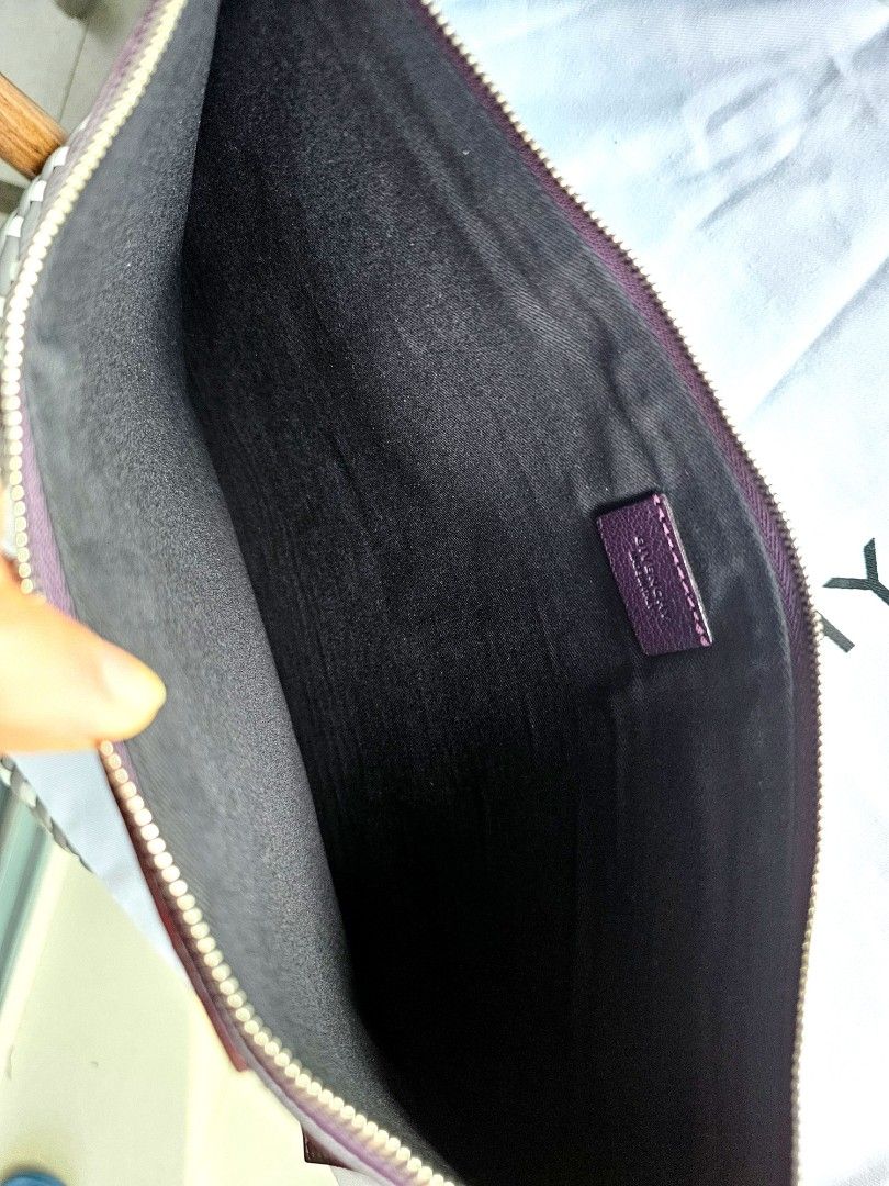 Givenchy pochette deals