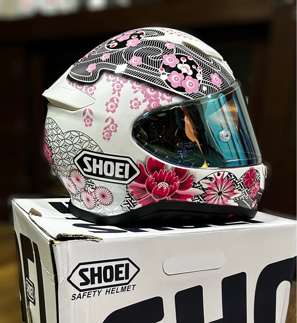 SHOEIから豪華ながら派手すぎない和風グラフィックヘルメット『Z
